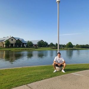 Meet your Posher, Anthony cesar